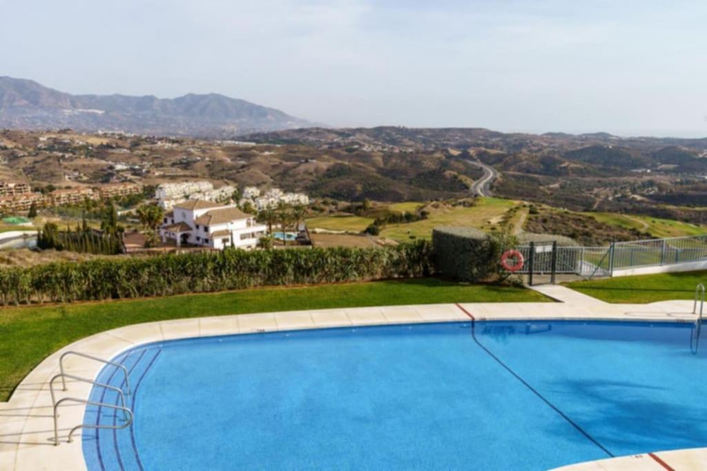 Los Cortijos - Golf & Sea - Ct 130 Málaga Dış mekan fotoğraf